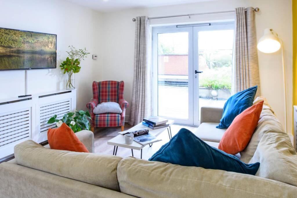 Apartment Luxury Underground Parking 5* Belfast